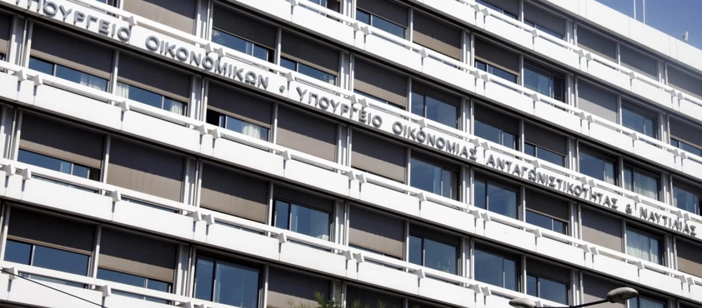 Κοινωνικός προϋπολογισμός: Προβλέπεται μείωση εισφορών και επίδομα γέννησης - Πλεονασματικός ο ΕΦΚΑ το 2020